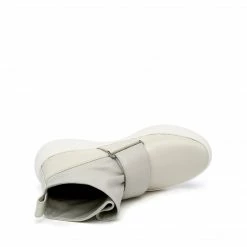 ISSEY MIYAKE X UN Flux Sneaker WOMEN