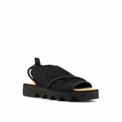 ISSEY MIYAKE X UN WOMEN Bind