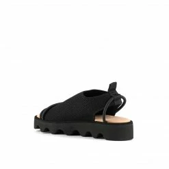 ISSEY MIYAKE X UN WOMEN Bind