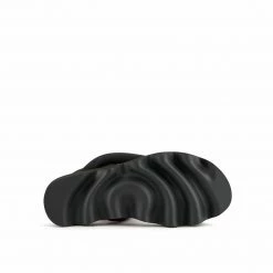 ISSEY MIYAKE X UN Bounce Sandal WOMEN