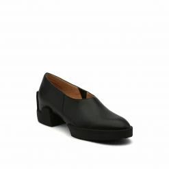 ISSEY MIYAKE X UN Cubic Pump WOMEN