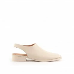 ISSEY MIYAKE X UN WOMEN Fin Flat