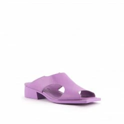 ISSEY MIYAKE X UN WOMEN Fin Sandal