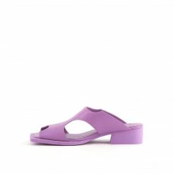 ISSEY MIYAKE X UN WOMEN Fin Sandal