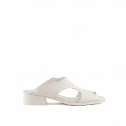 ISSEY MIYAKE X UN Fin Sandal WOMEN
