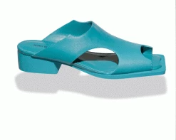 ISSEY MIYAKE X UN Fin Sandal WOMEN