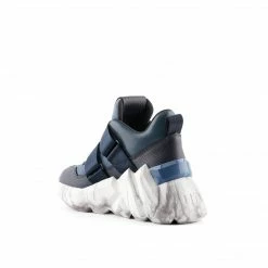 Unitednude Space Kick