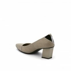 Unitednude Twist Flow Pump