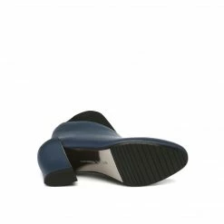 ISSEY MIYAKE X UN WOMEN Wrap Bootie Mid