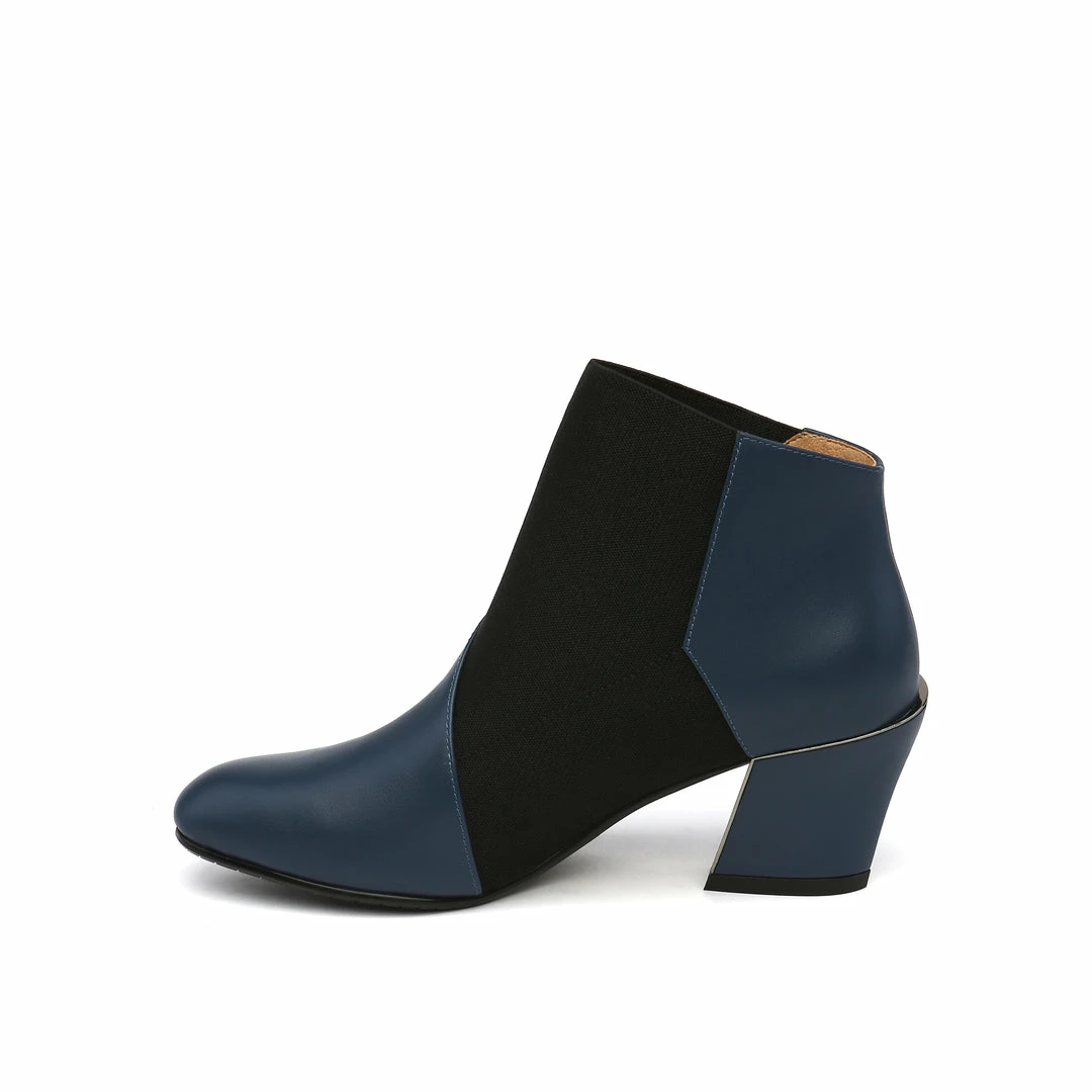 ISSEY MIYAKE X UN WOMEN Wrap Bootie Mid