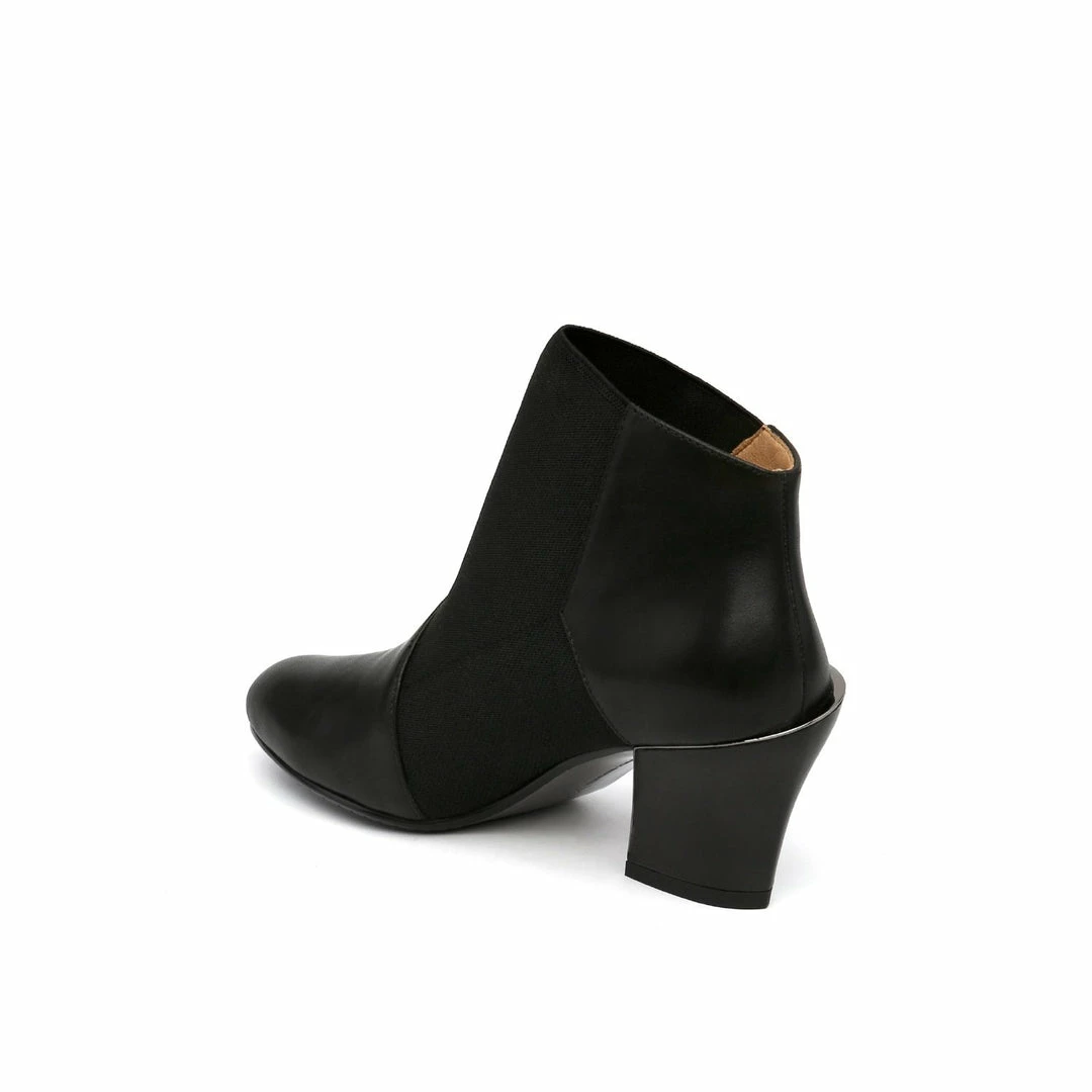 ISSEY MIYAKE X UN WOMEN Wrap Bootie Mid